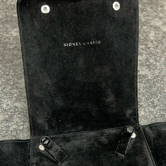 Sidney Garber Black Velvet Jewelry Necklace Snap 7.5” x 6” Presentation Pouch - Picture 6 of 9